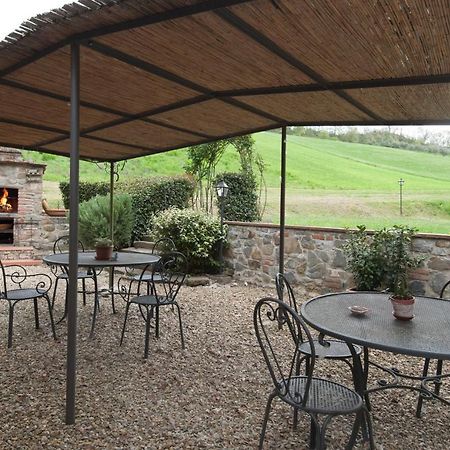 Agriturismo Le Buche Di Viesca Реджело Екстериор снимка