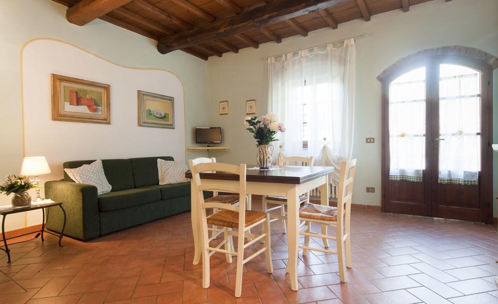 Agriturismo Le Buche Di Viesca Реджело Екстериор снимка