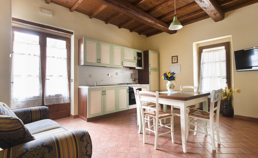 Agriturismo Le Buche Di Viesca Реджело Екстериор снимка